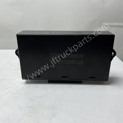 Shacman M3000 X3000 トラック部品 ドアと窓制御ユニットコントローラ DZ95189586606