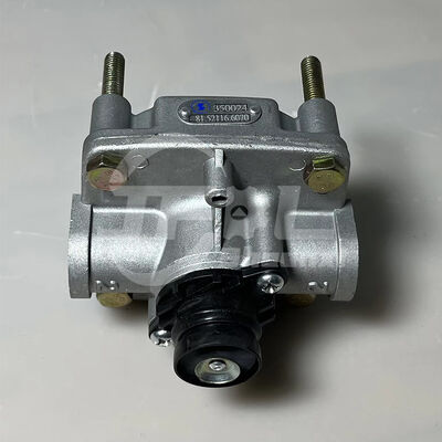 ブレーキリレーバルブ8152116.6070 トラック用部品 シャックマン・デロン